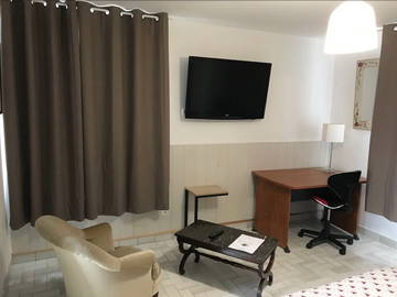 Entire home for rent in Lamagistère - photo 6 : Bedroom-6