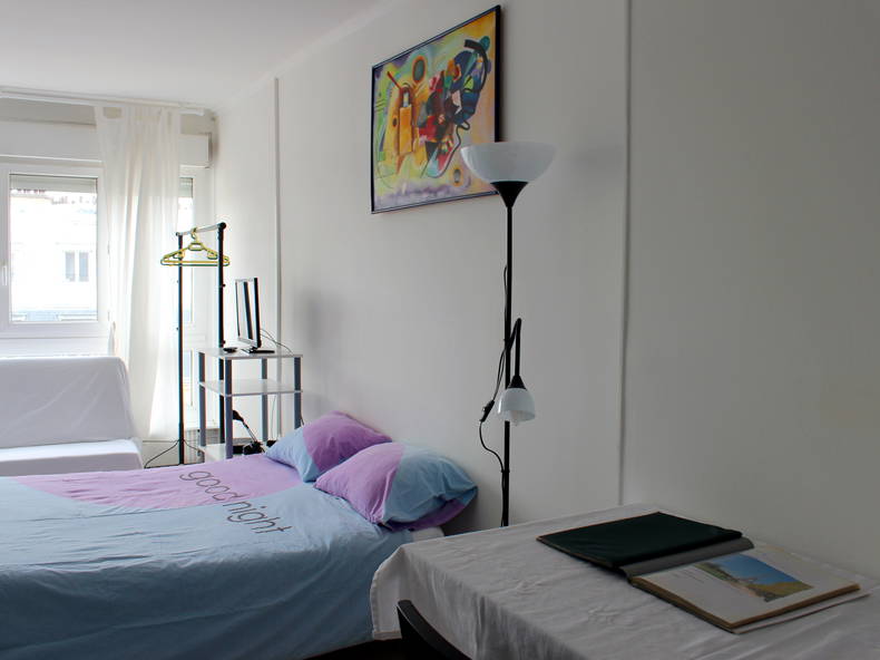 Entire Home Paris 100794-5