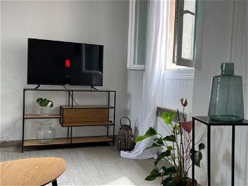 Room For Rent Saint-Laurent-Du-Var 405315-1