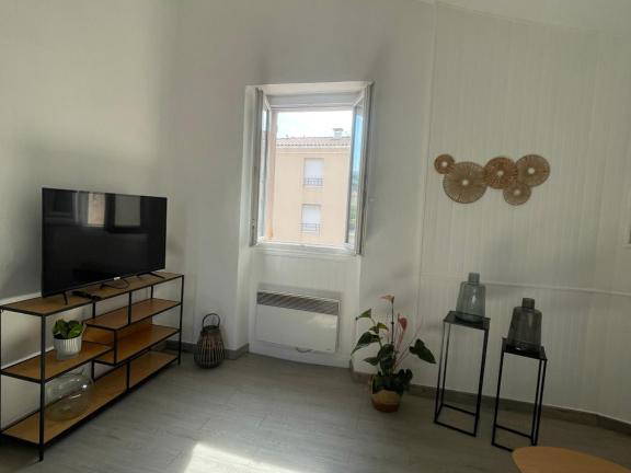 Gehele Woning Saint-Laurent-du-Var 429924-4