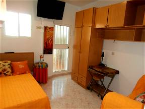 Lemon Studio With Private Bathroom And Private Office Kitchen