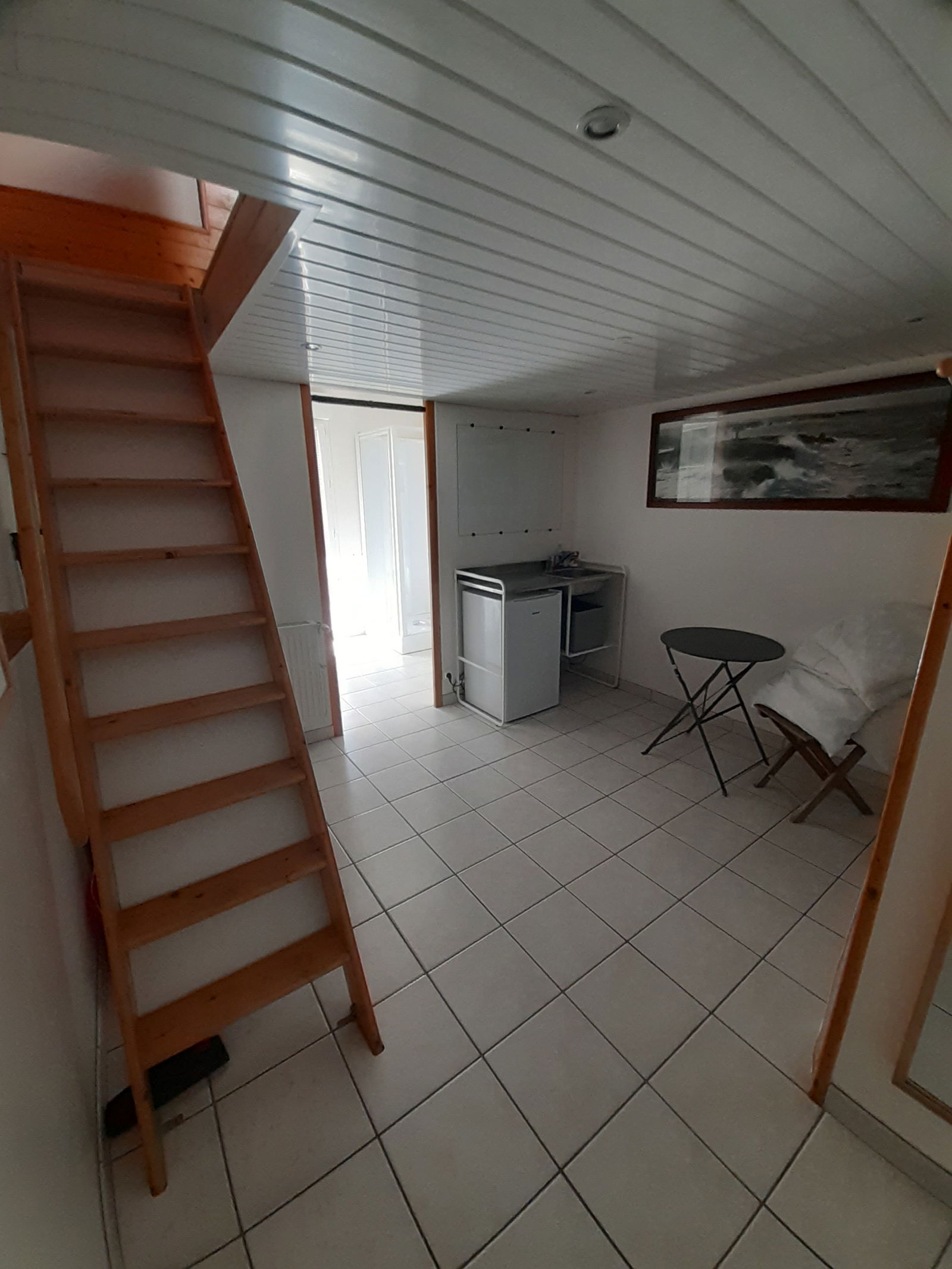 Homestay Nivolas-Vermelle 207667