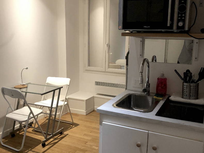 Entire Home Paris 237987-2