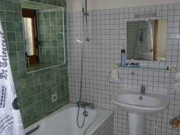 Entire Home Bayonne 17951-3