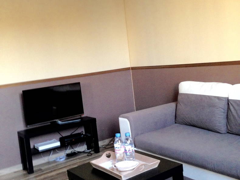 Logement Entier Le Bourget 174575-4