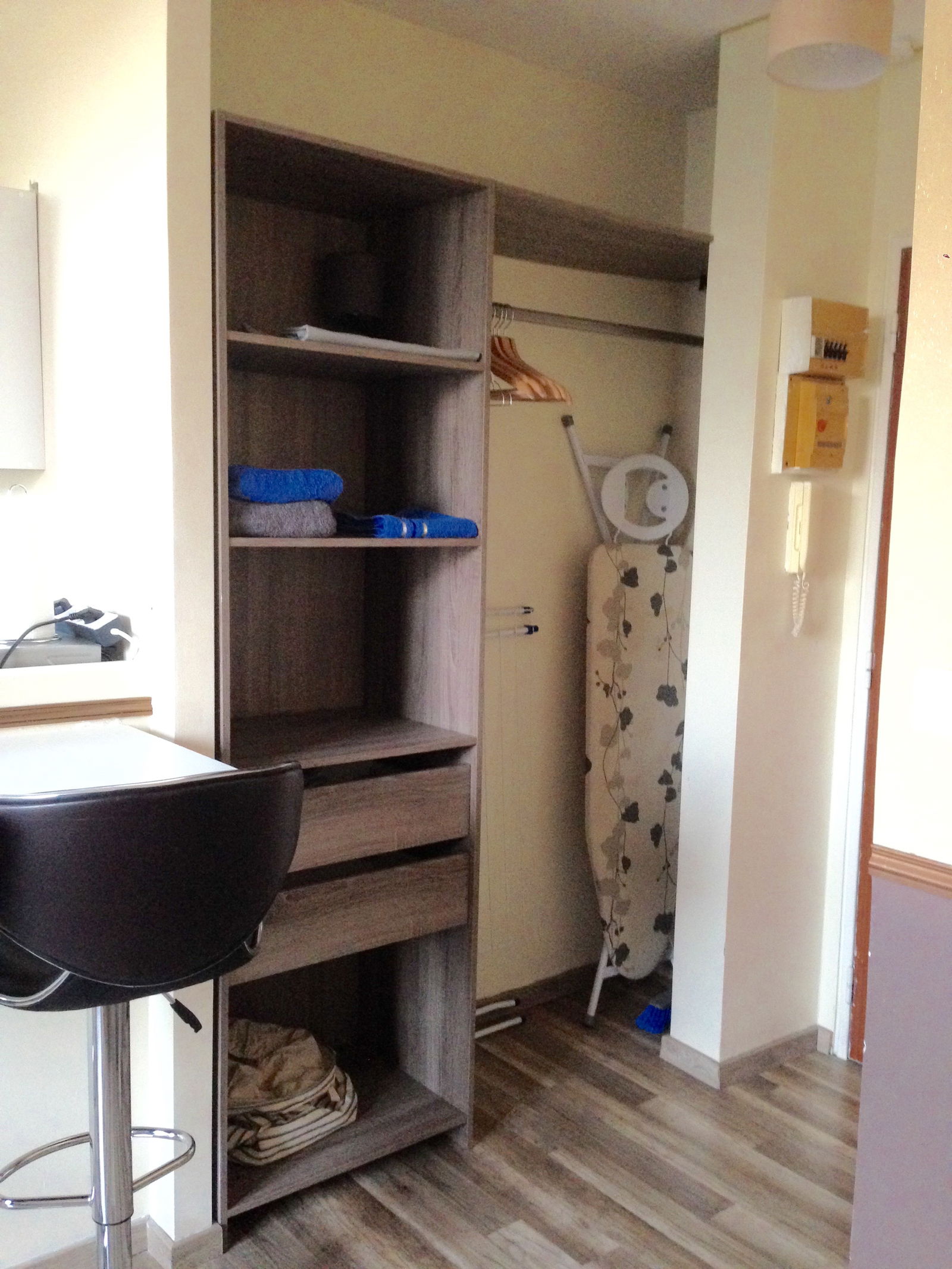 Oberoende Studio Le Bourget 174575