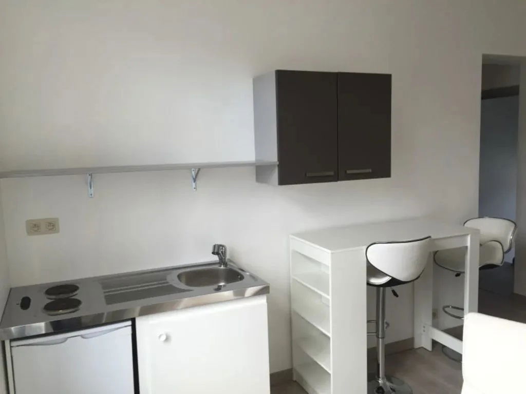 Itsenäinen Studio Charleroi 266899