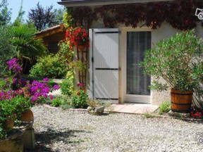 23M2 Studio Near BORDEAUX