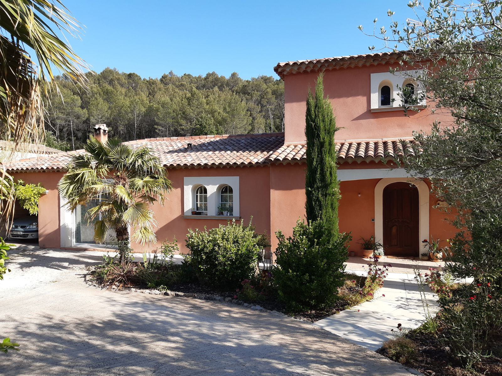 Oberoende Studio Carcès 250470