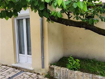 Roomlala | Studio Dependance Ganz roueg Gebitt no bei Paräis