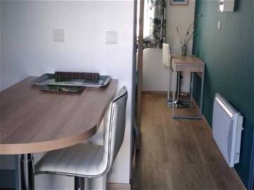 Room For Rent Toulaud 219096