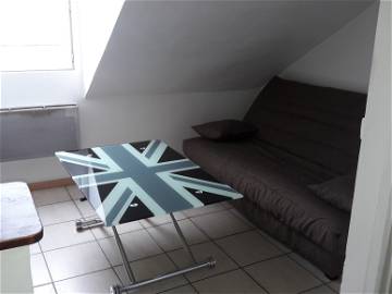 Roomlala | Studio Entièrement Meublé, Centre Ville Elbeuf (76500)