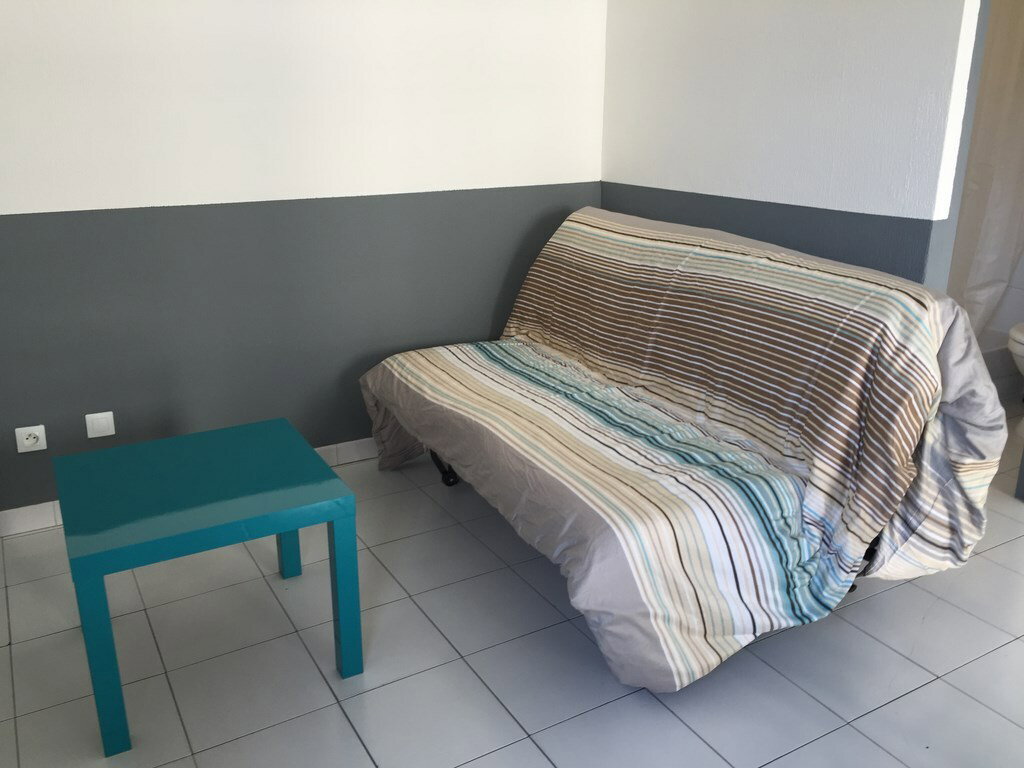 Ganz Haus Montpellier 103314