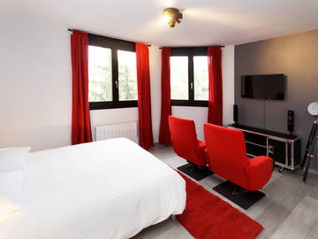 Roomlala | Studio fir Rent - Les Halles-La Fayette 