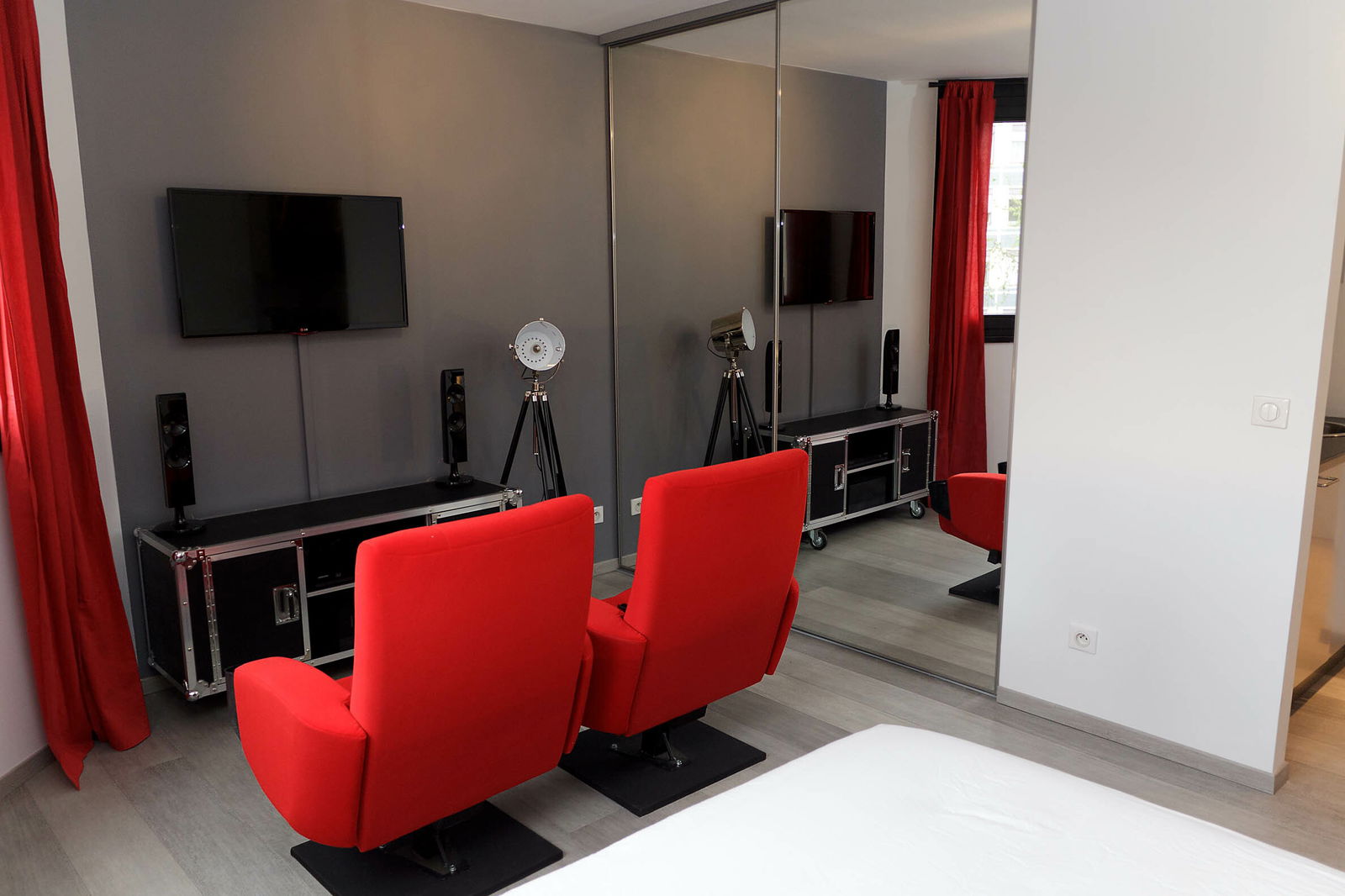 Onofhängeg Studio Lyon 73511