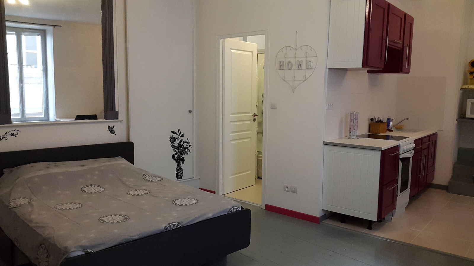 Oberoende Studio Viviers 141378