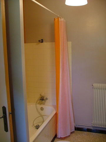 Homestay Pertuis 18816