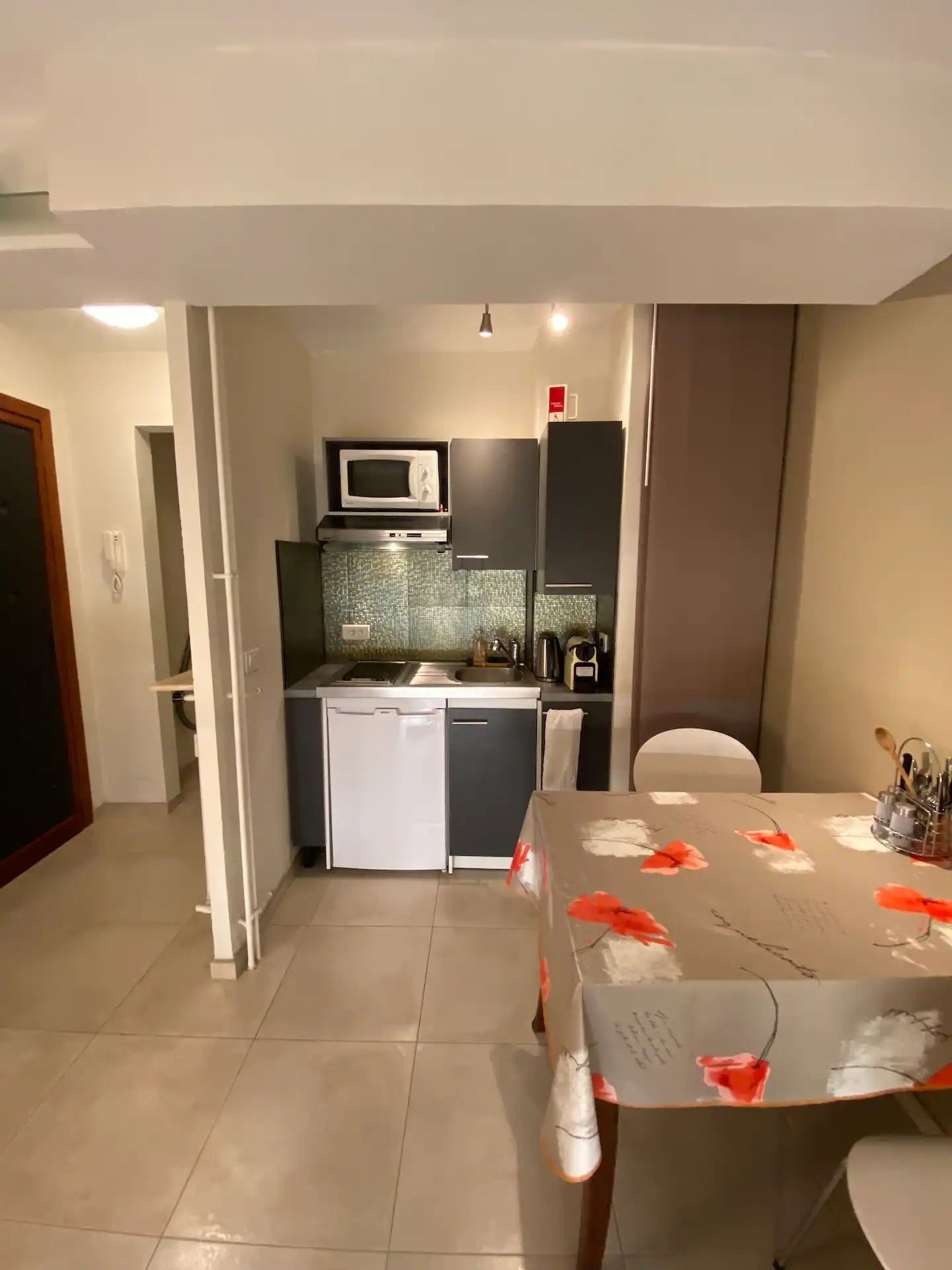 Independent Studio Menton 41050