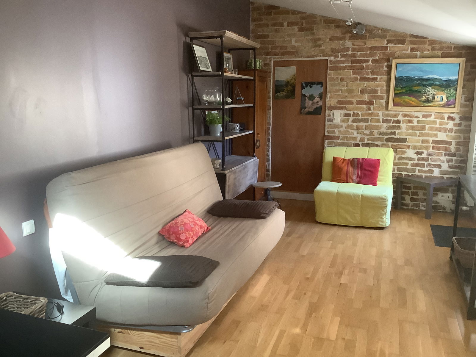 Entire Home Pernes-les-Fontaines 28570