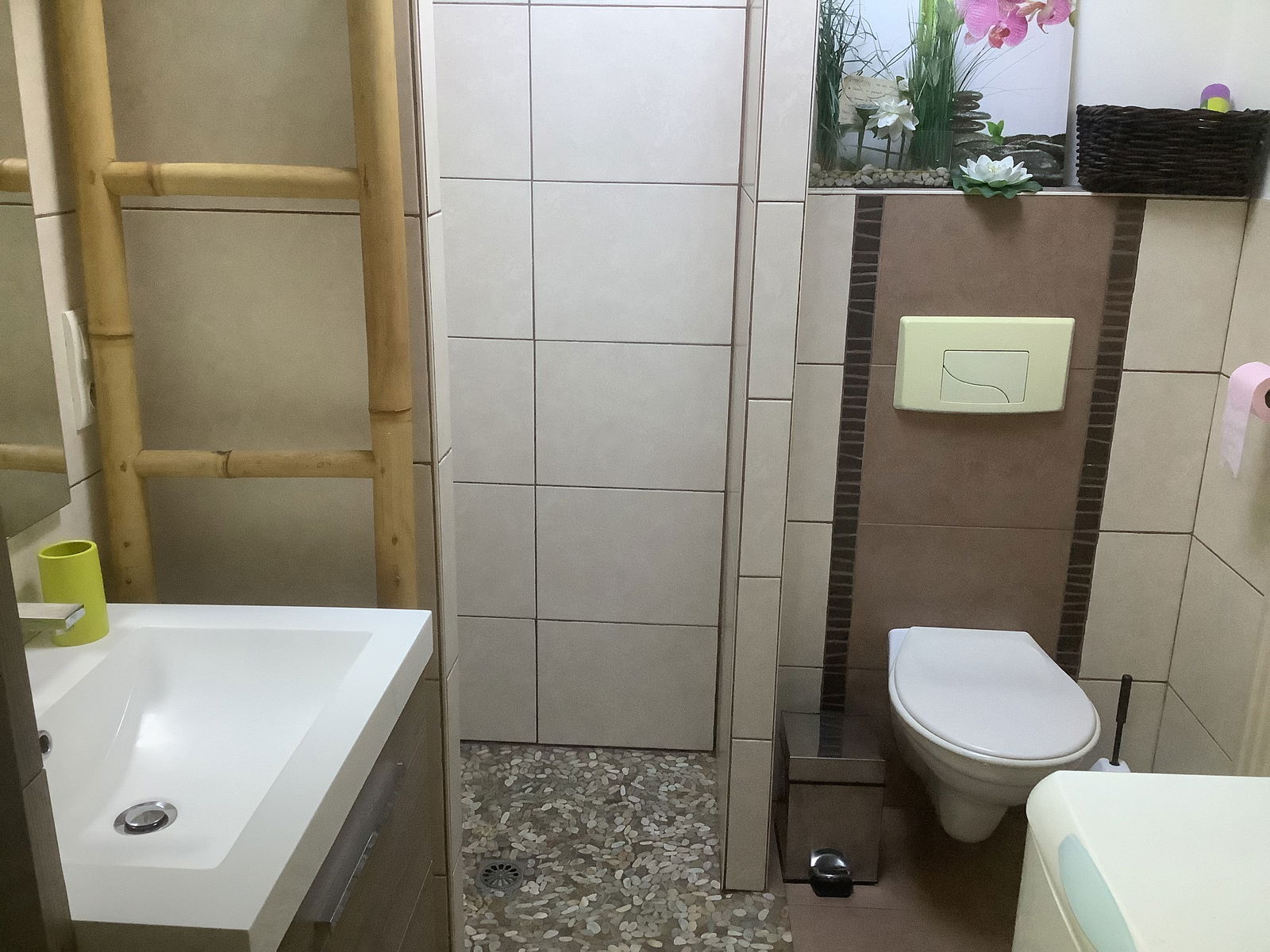 Entire Home Pernes-les-Fontaines 28570