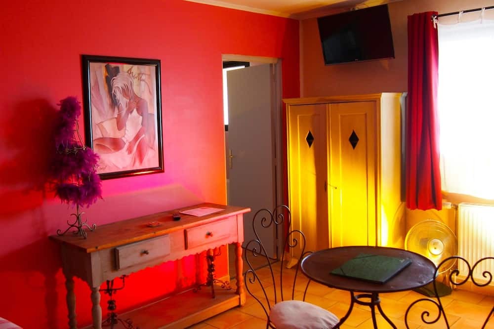 Unabhängiges Studio Maubec 254682