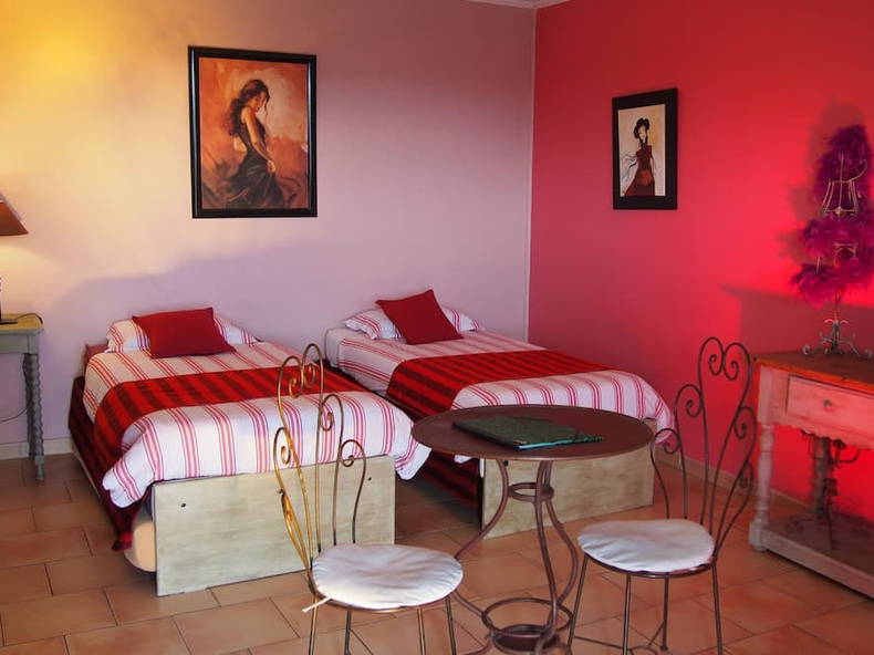 Toda La Casa Maubec 254682-1