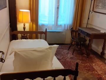 Gesamte Unterkunft zur Miete in Paris - Foto 1 : Schlafzimmer-1