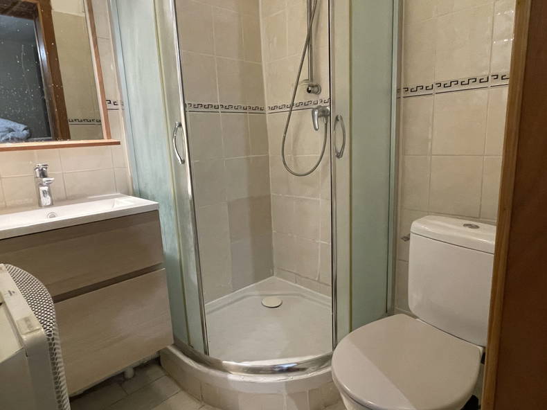 Hela Huset Paris 248330-3