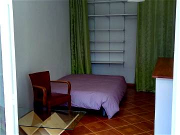 Private Room Saint-Didier-Au-Mont-D'or 180362-1
