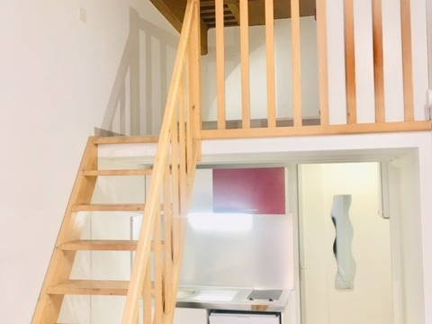 Entire Home Lyon 404243-1