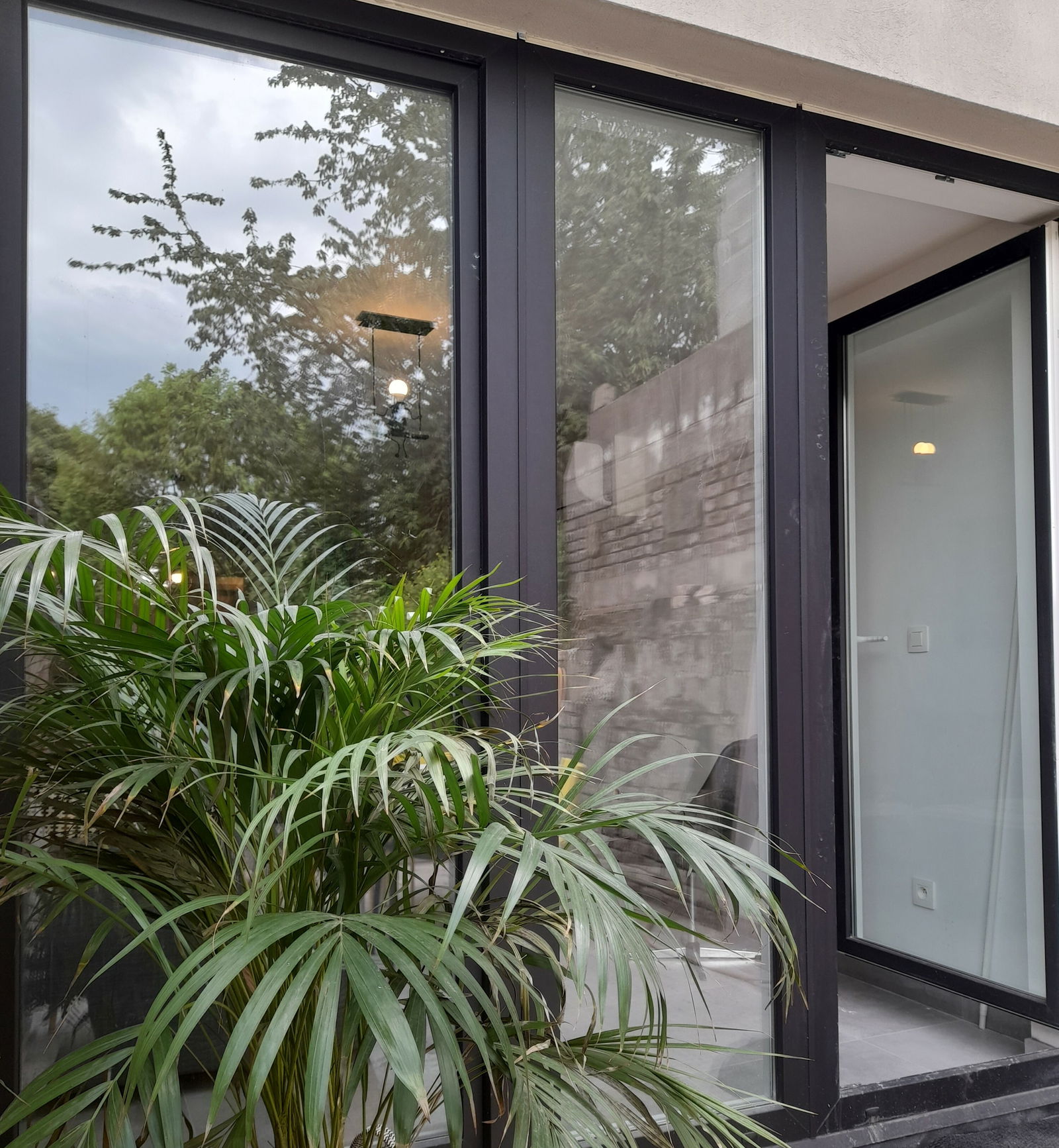 Itsenäinen Studio Charleroi 258800