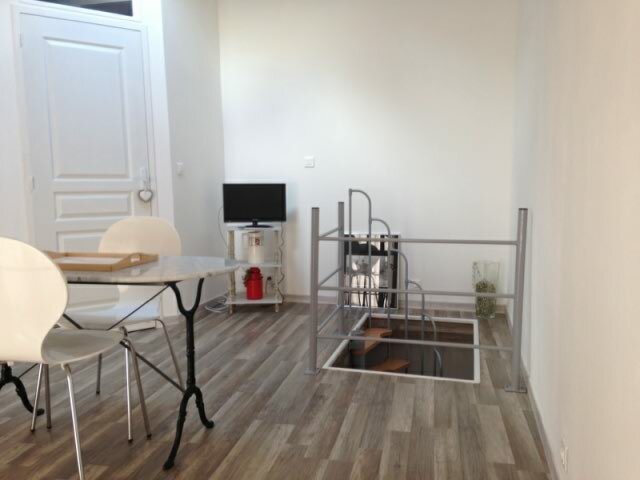 Ganz Haus Colombiers 75107