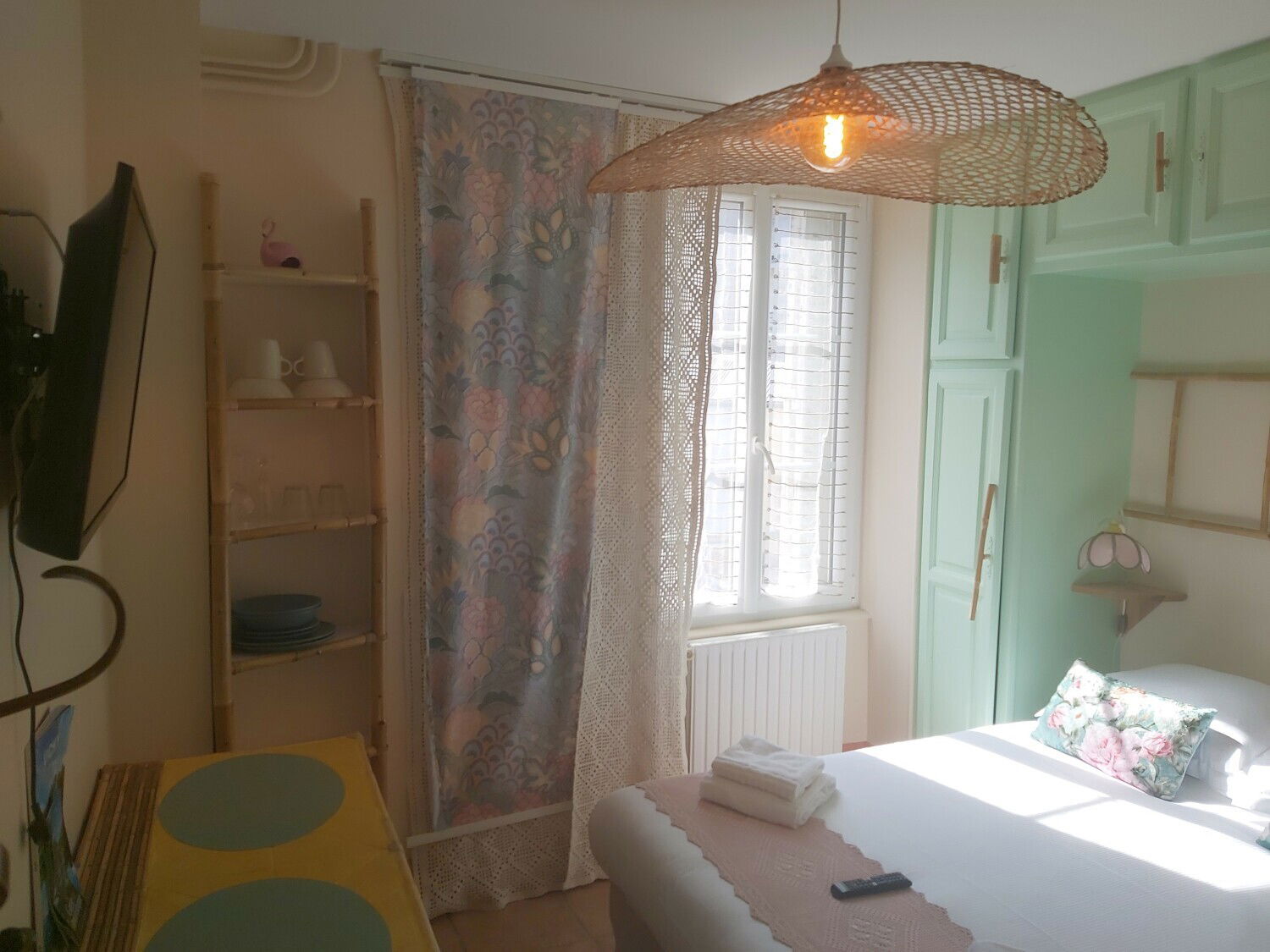 Independent Studio Vichy 304756