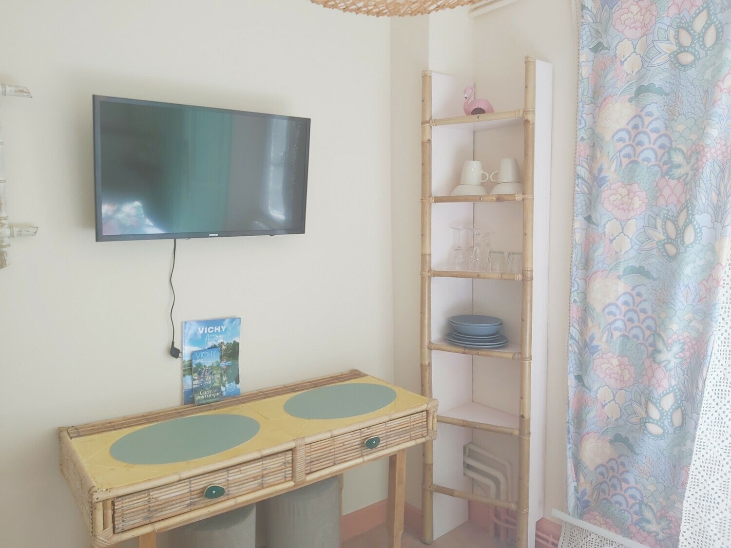 Independent Studio Vichy 304756