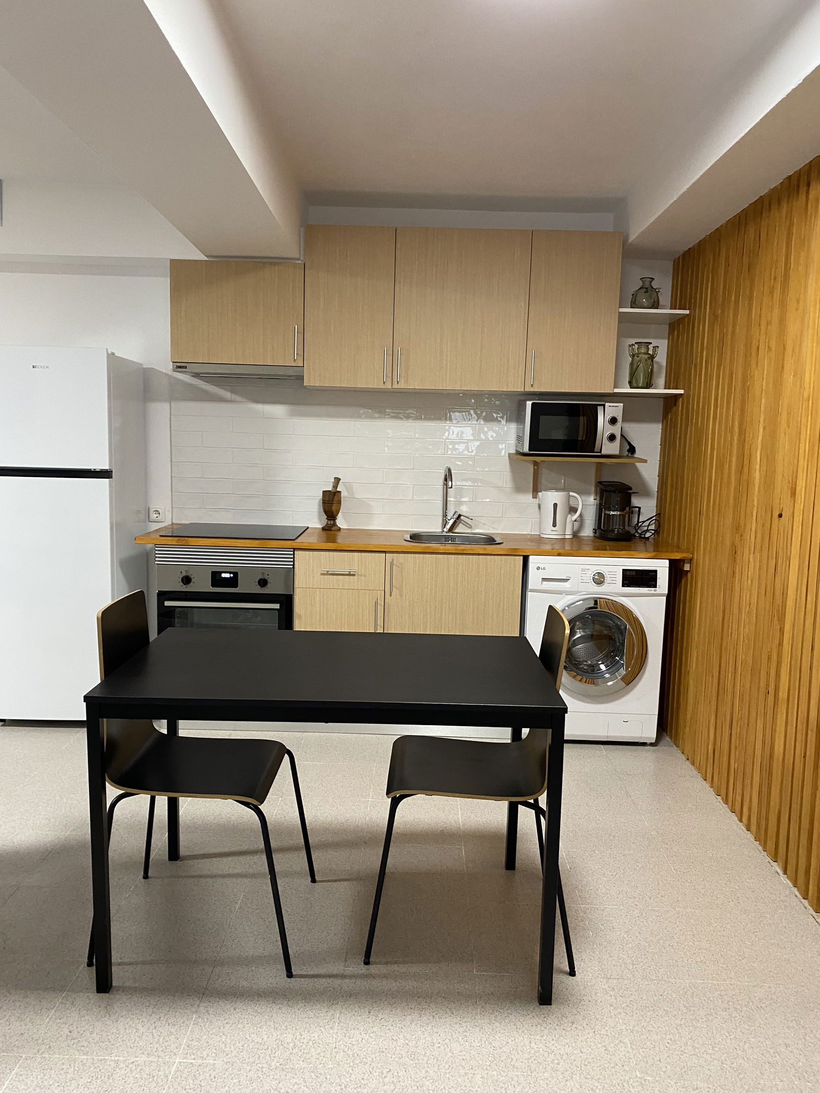 Onofhängeg Studio Estoril 397947