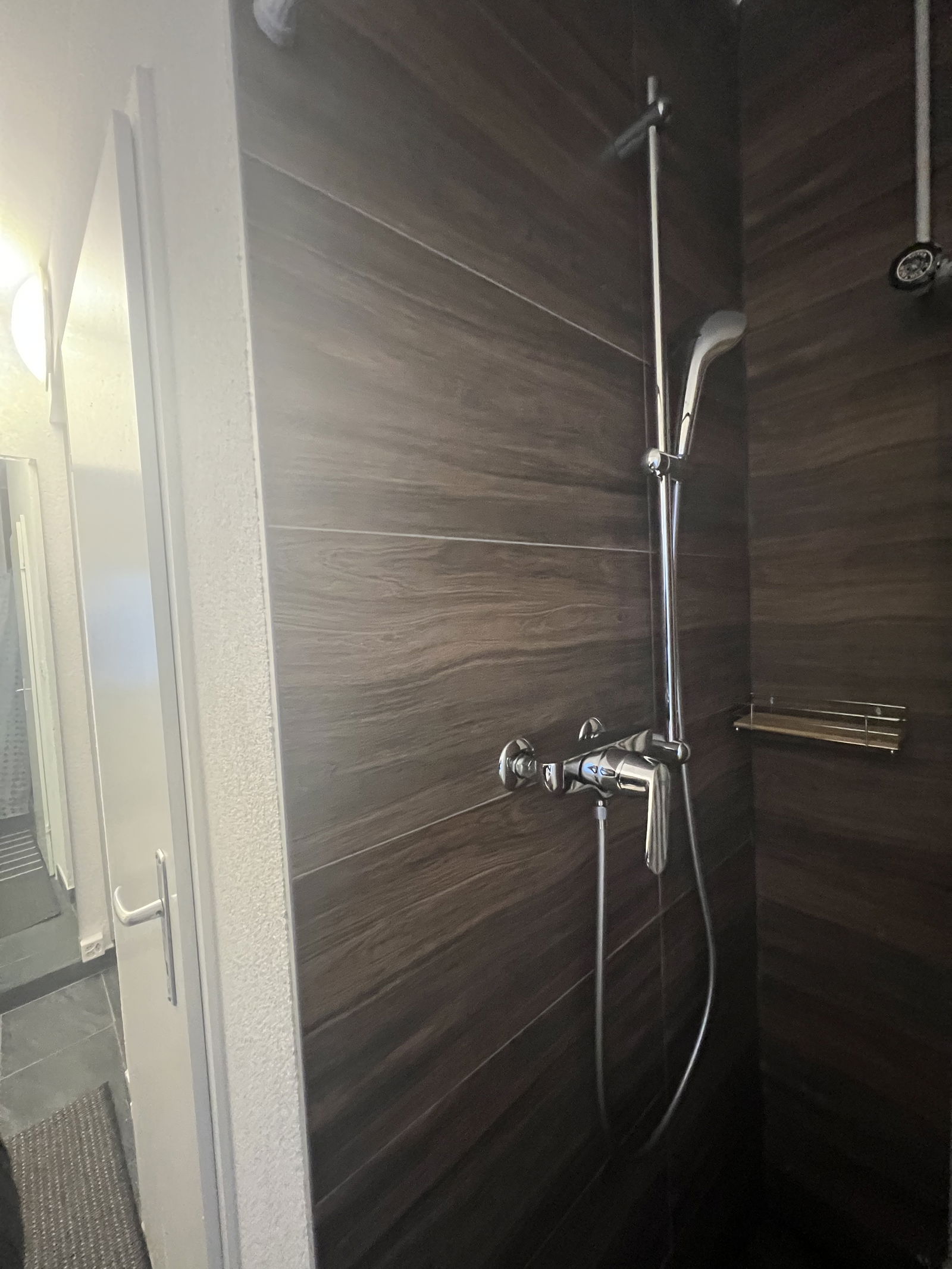 Hela Huset Montreux 263807