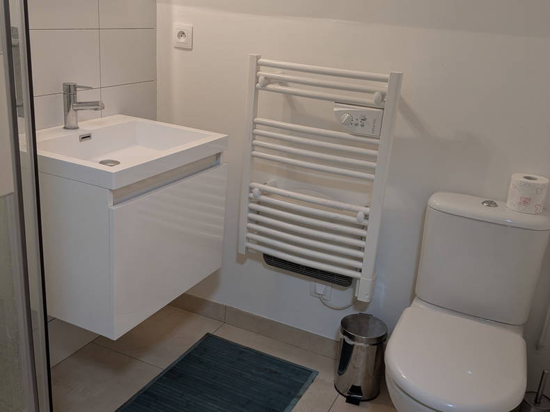 Entire Home Orsay 200234-4