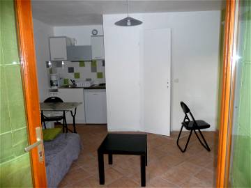 Room For Rent Vaulx-En-Velin 257585-1