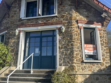 Entire home for rent in Magny-Les-Hameaux - photo 5: Other room-5