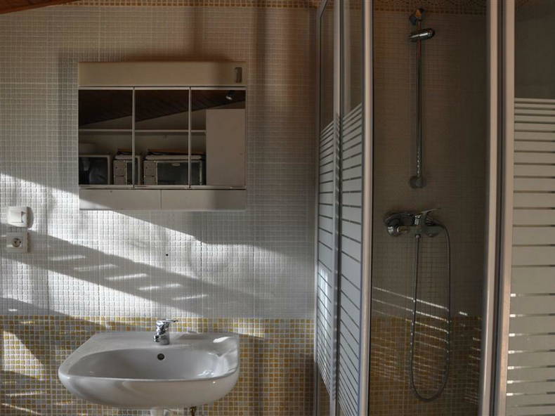 Toda La Casa Bron 166175-3