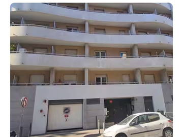 Logement entier à louer à Marseille - photo 23 : balcon-23