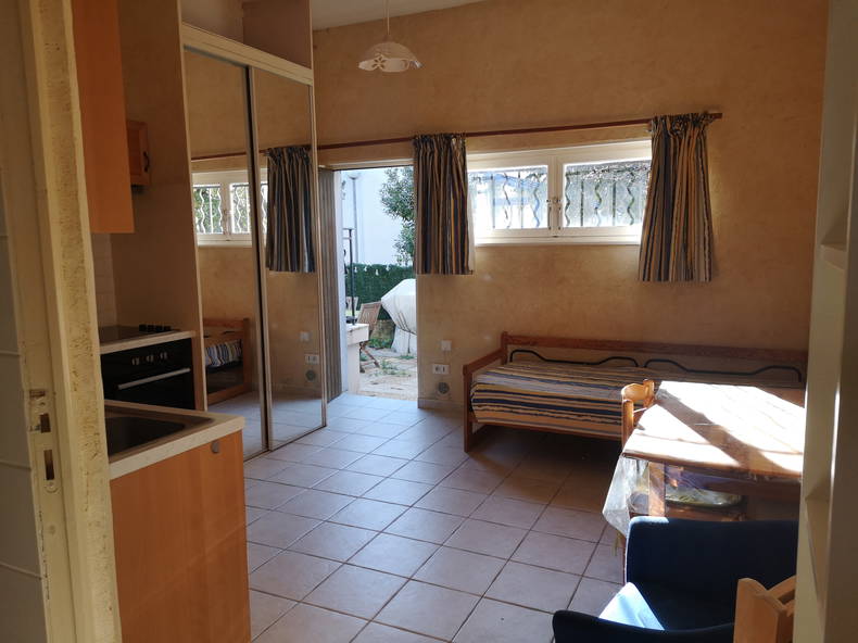 Entire Home Nîmes 445572-1