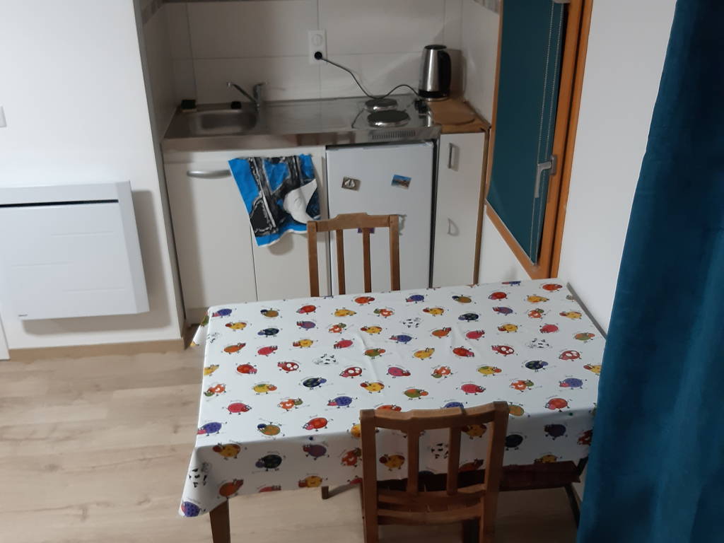 Ganzes Haus Besançon 240786-1