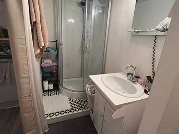 Entire home for rent in Épinal - photo 4: Bathroom-4