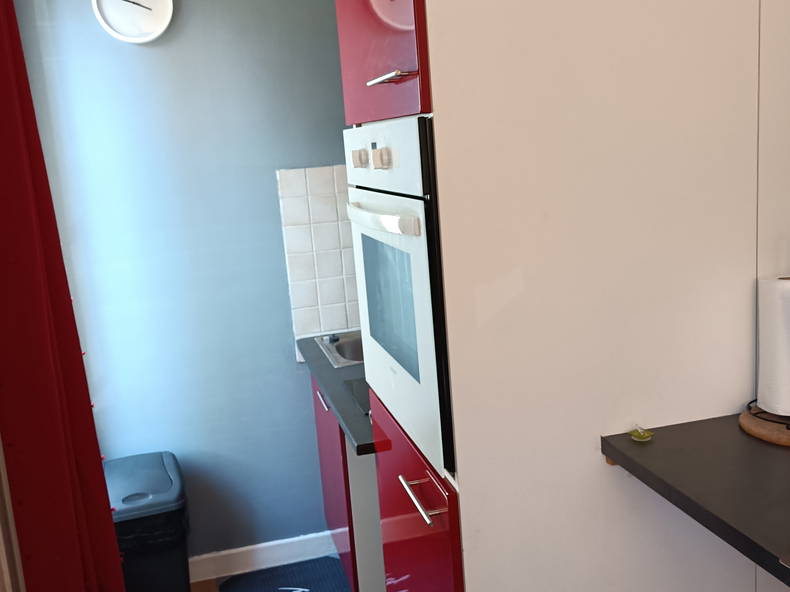 Entire Home Le Raincy 254008-3