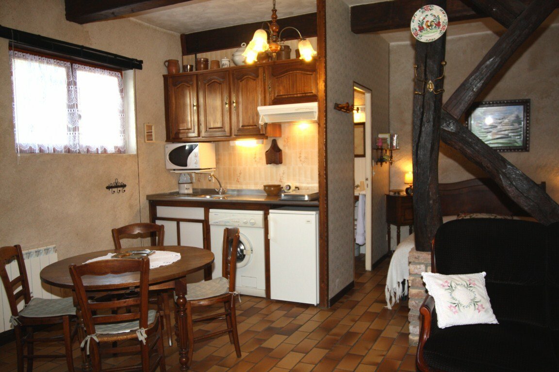 Independent Studio Monthodon 89258