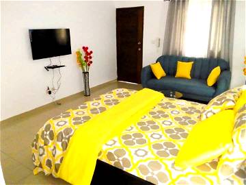 Room For Rent Abidjan 234077-1
