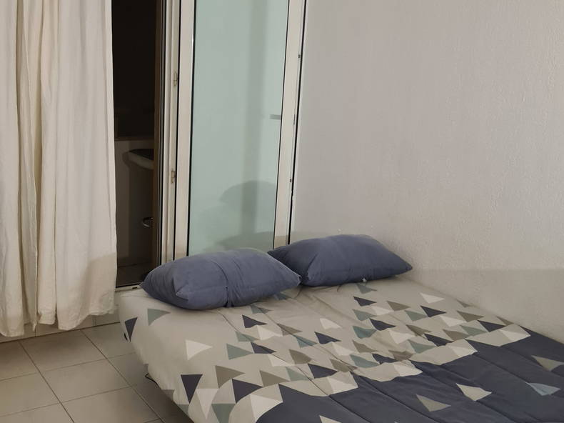 Entire Home Marseille 659289-2