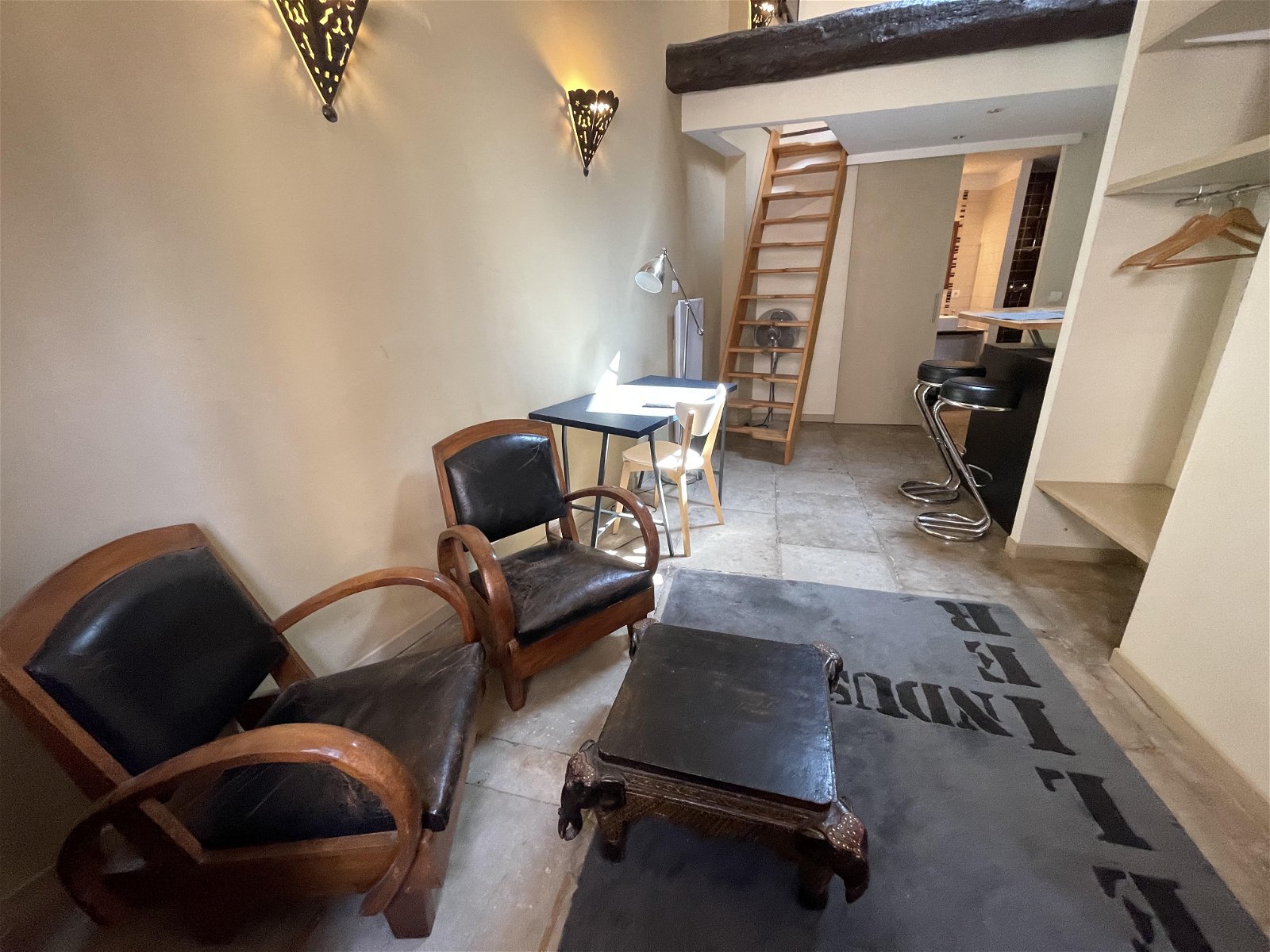 Oberoende Studio Montpellier 266610