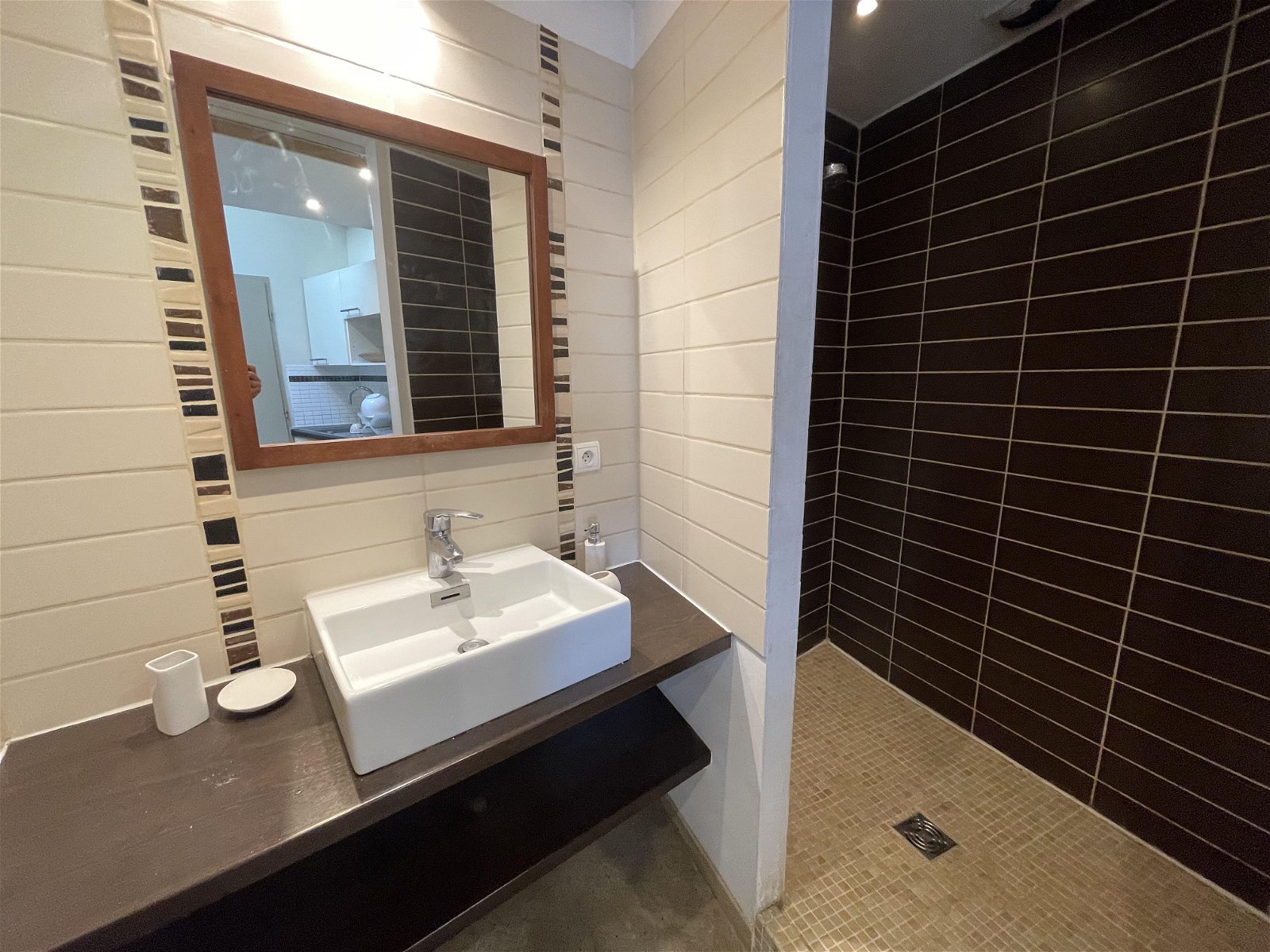 Oberoende Studio Montpellier 266610